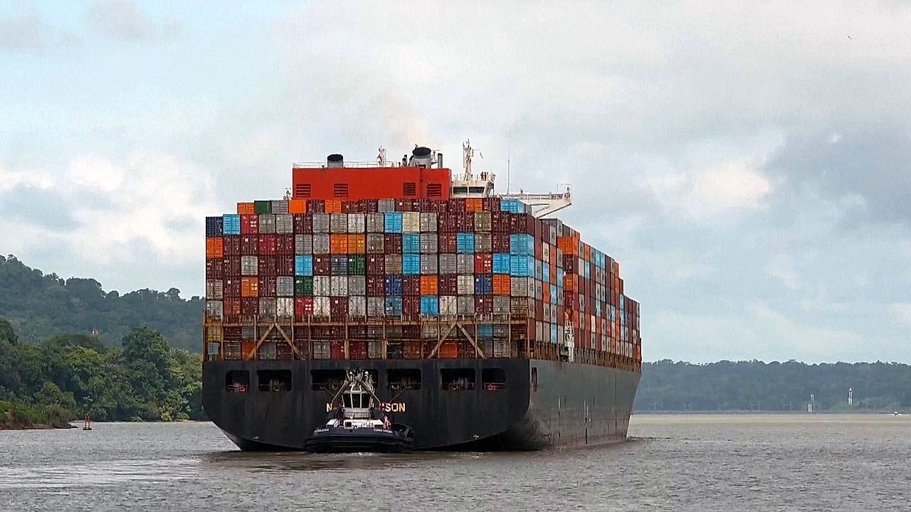Video: Zu wenig Regen: Panamakanal reduziert Schifffahrt wegen Dürre durch „El Niño”