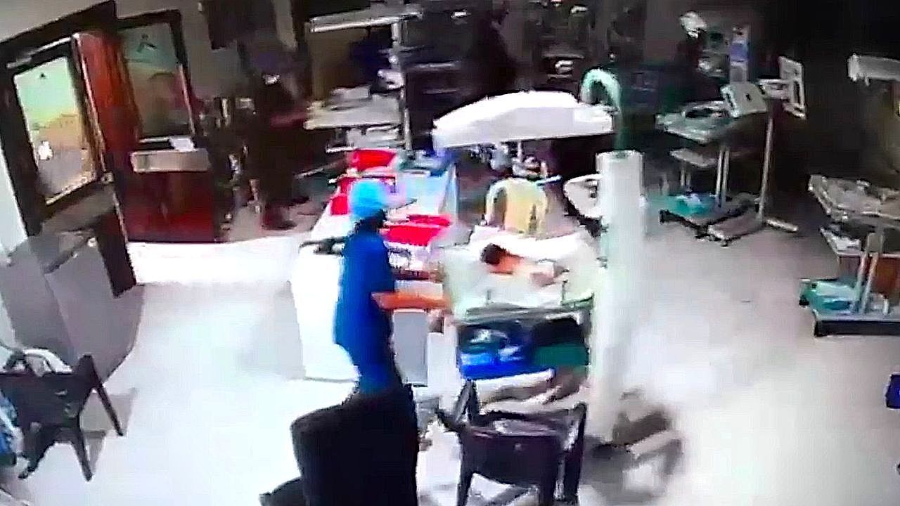 Video: Nurses carry newborn babies to safety rom overnight hospital fire in India