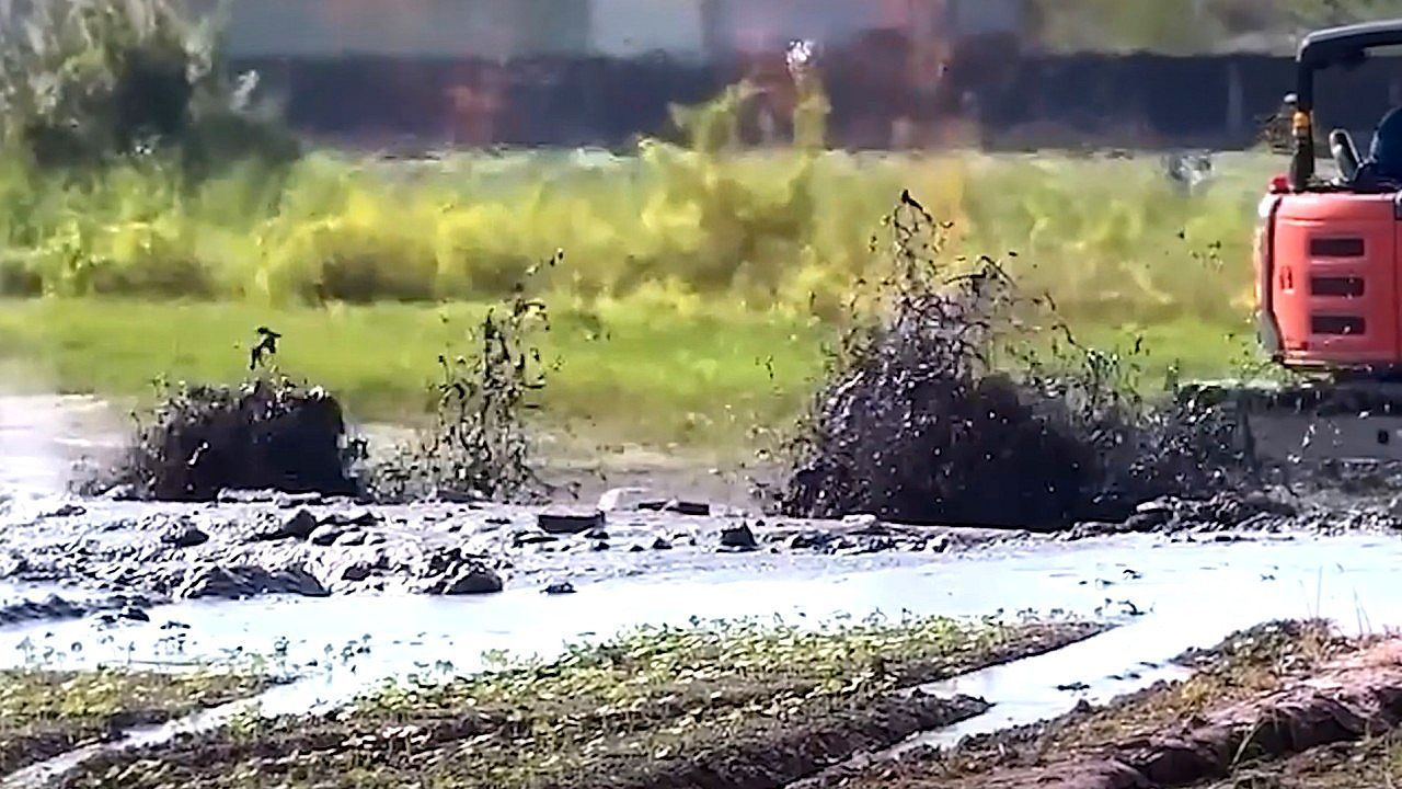 Video: Taiwan farmers hit again as mud volcano erupts for third time