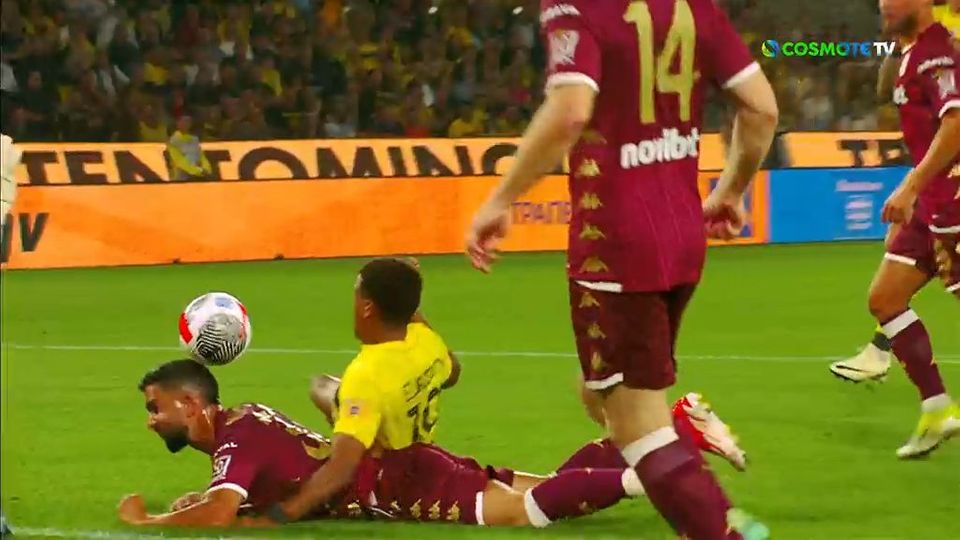 Το πέναλτι που ζήτησε ο Ελίασον (VIDEO)