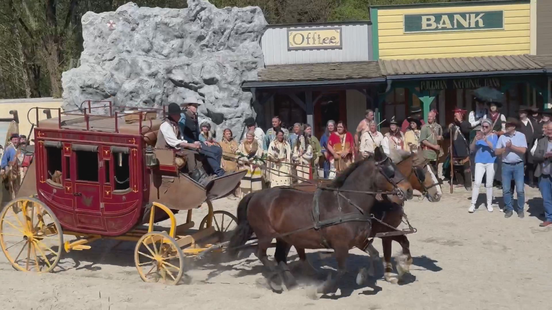 Start of the season in the western town: Pullman City opens its saloon doors