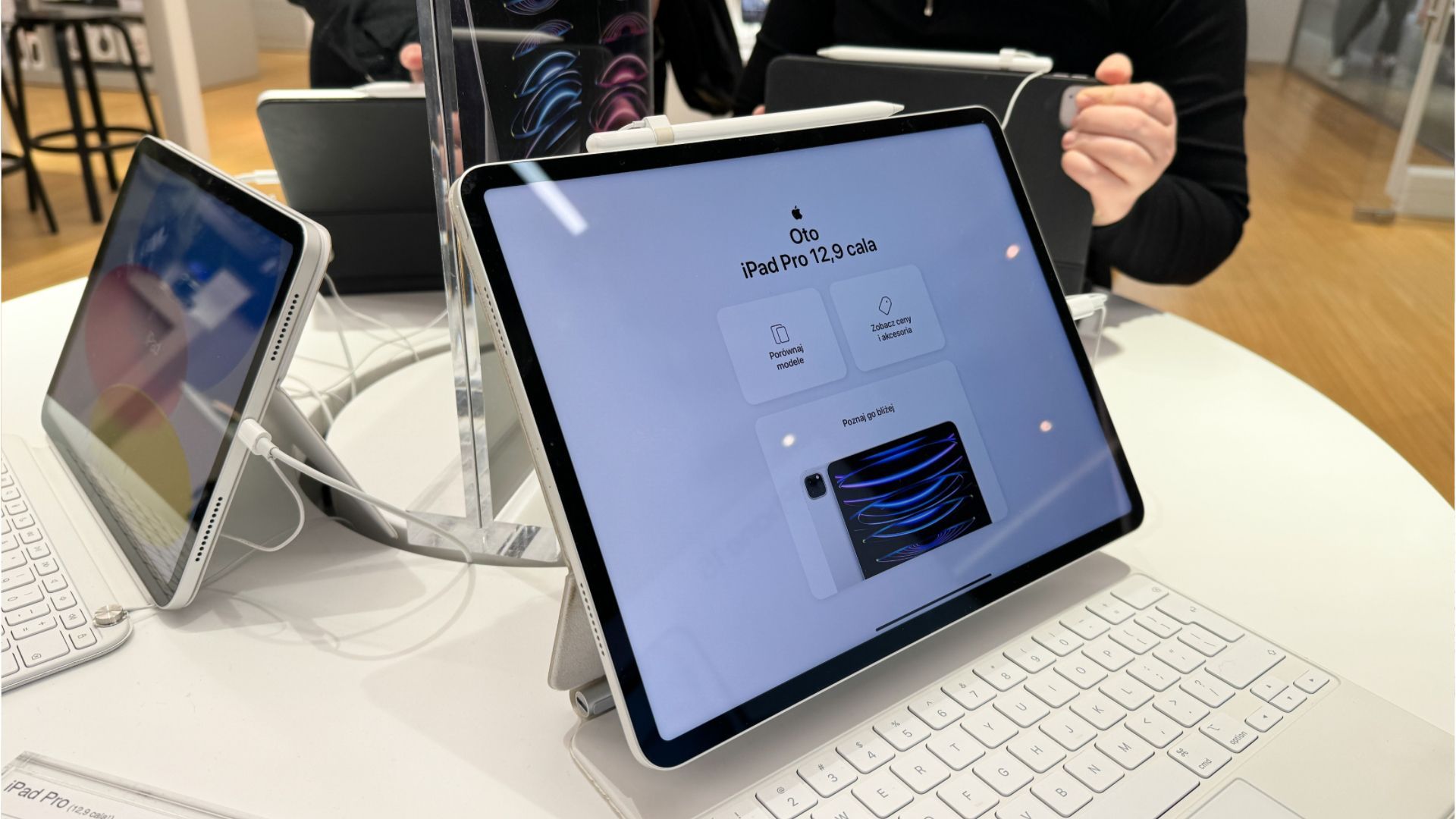 Apple entschuldigt sich für iPad-Werbung mit zerquetschtem Klavier