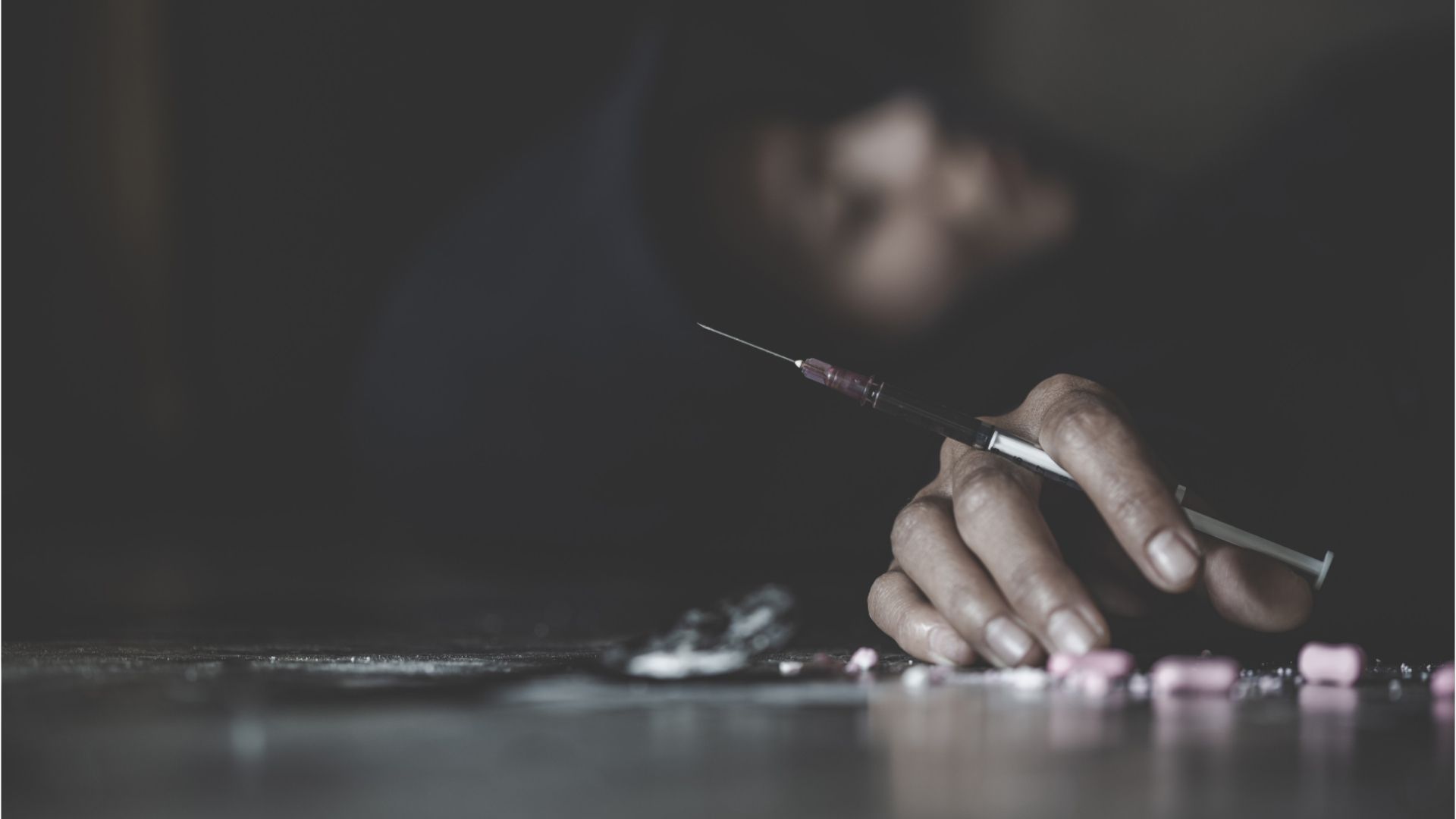 Weniger Menschen nach Drogenmissbrauch im Krankenhaus