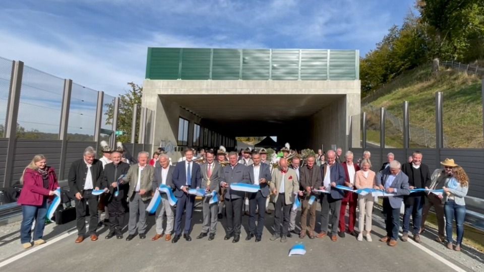 Verkehrsfreigabe der Ortsumfahrung Vilshofen nach sieben Jahren Bauzeit