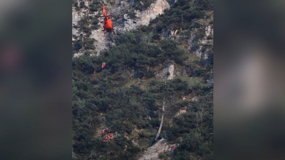 Video: Sieben Verstiegene mit dem Heli gerettet