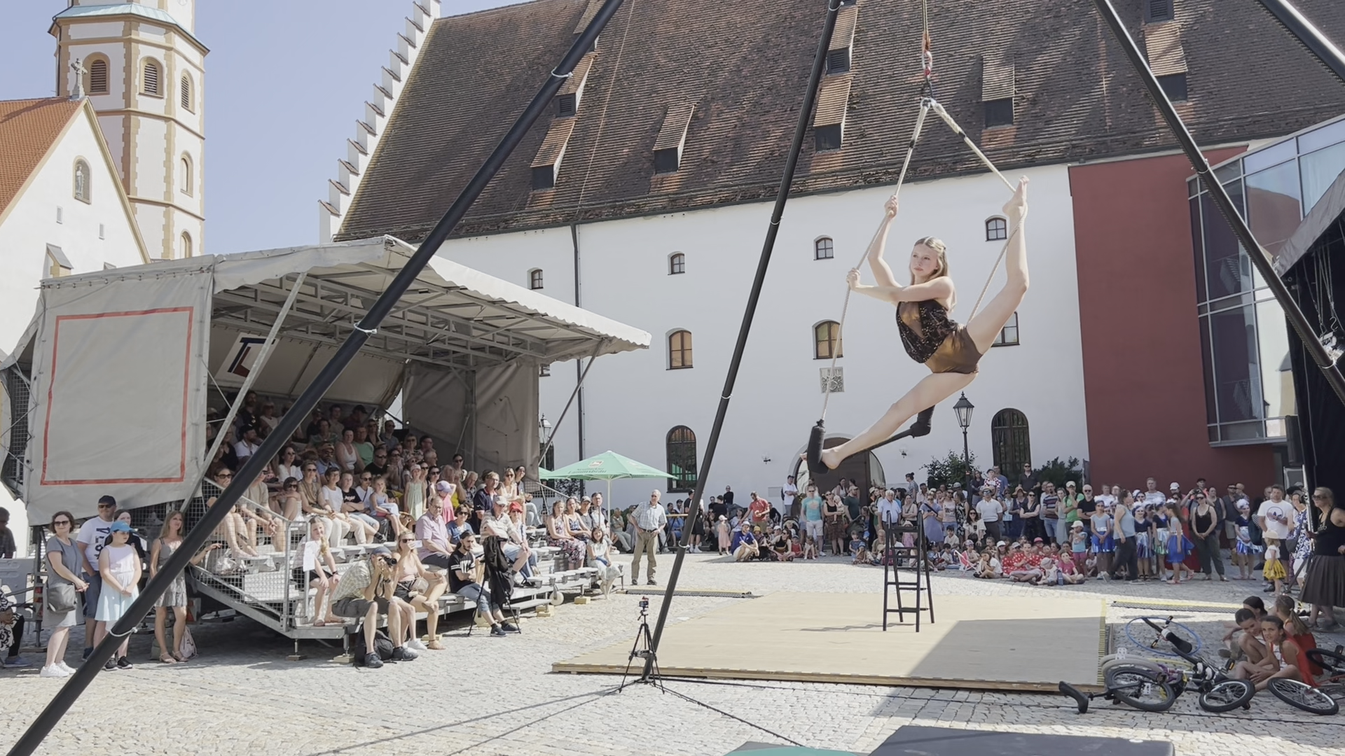 Video: Neumarkter Altstadtfest lockt tausende Besucher an