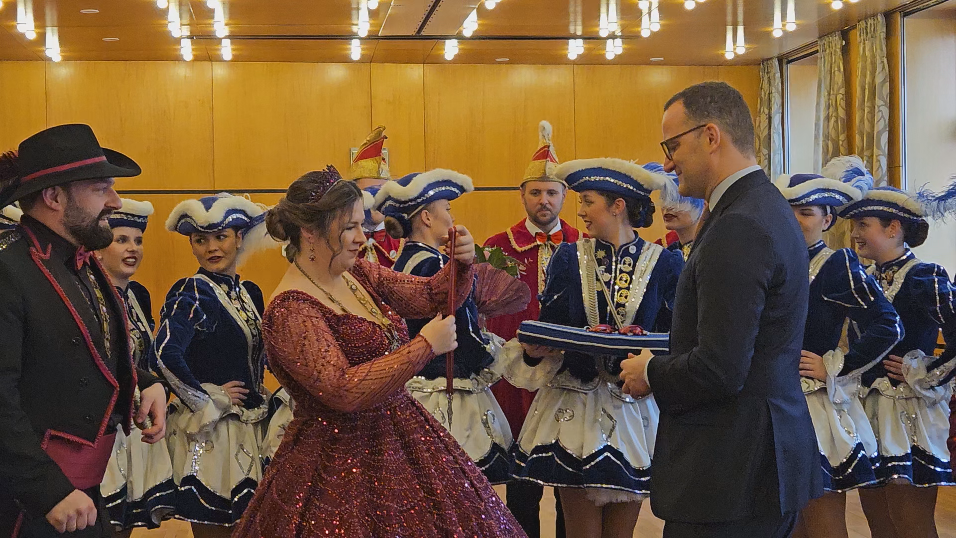 Video: Jens Spahn auf Stippvisite im Landratsamt