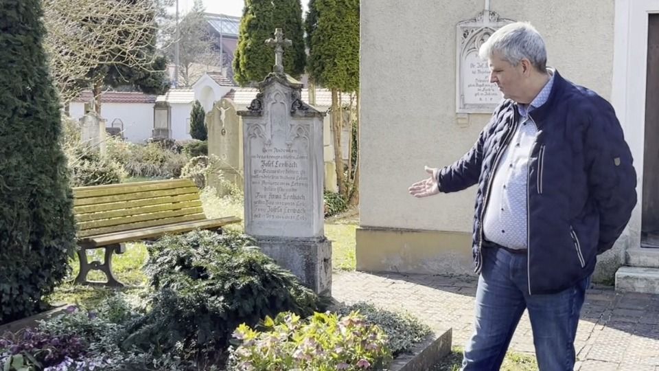 Video: Rundgang über den alten Friedhof in Schrobenhausen