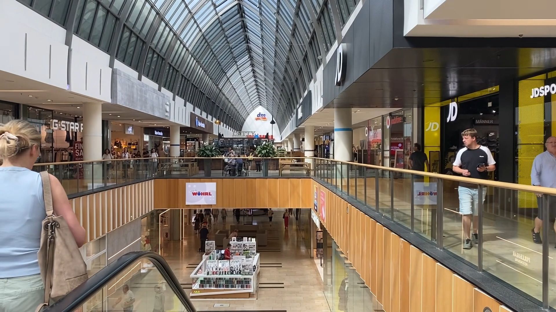 Video: Im Interview mit der Centermanagerin der Regensburger Arcaden