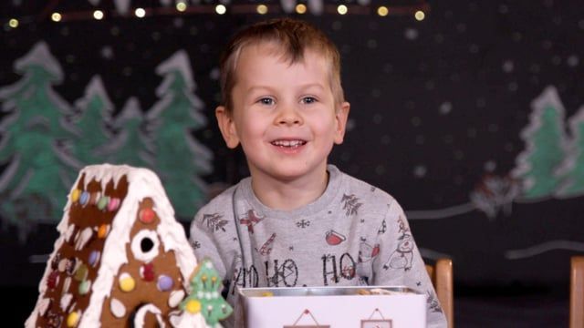 Kneading, Cutting Out, Decorating: Children on Cookie Baking
