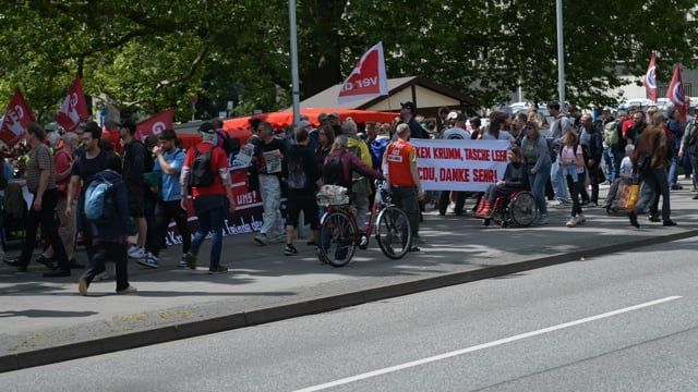 Video: Der Sozialstaat wird reformiert - doch auf wessen Kosten?