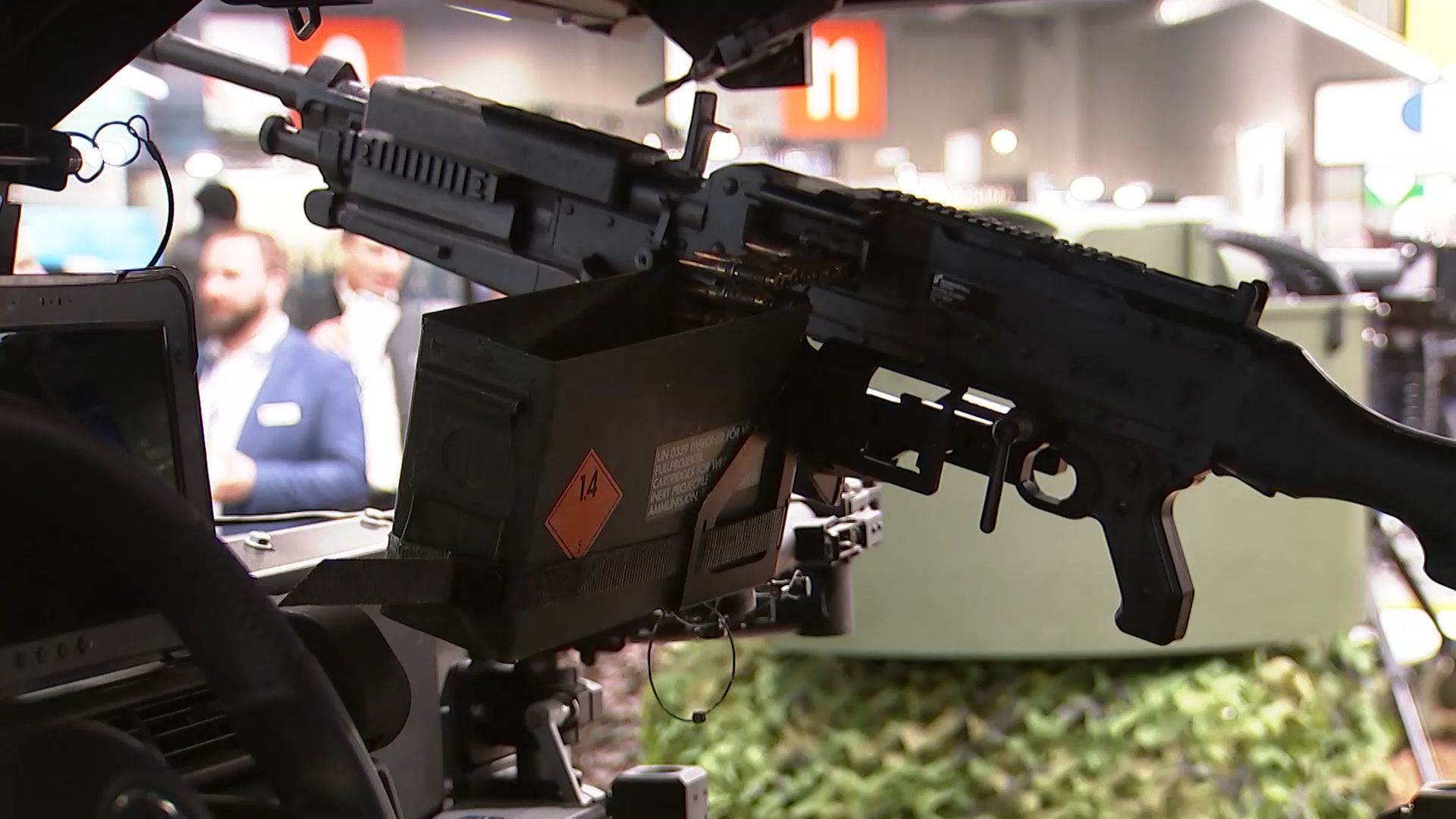 Video: Enforce Tac: Umstrittene Messe in Nürnberg