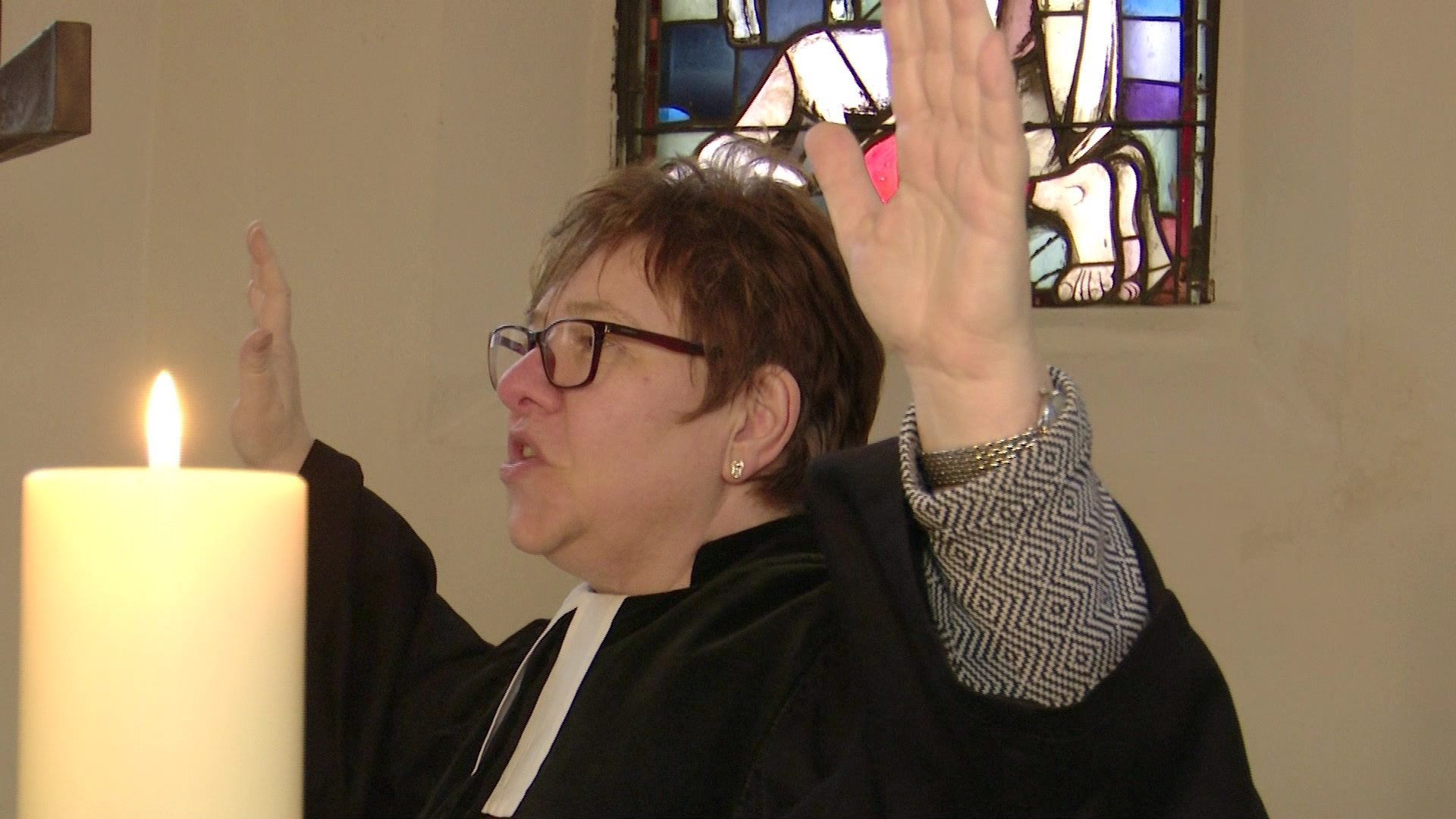 Pfarrerin Elke Dollinger - Abschied von der Kirchengemeinde Donauwörth
