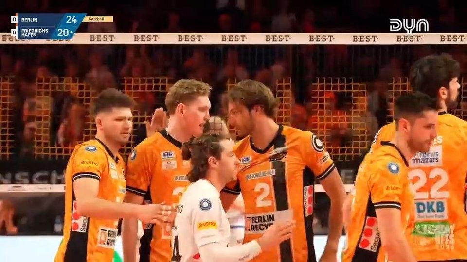 Spiel Highlights zu BERLIN RECYCLING Volleys – VfB Friedrichshafen