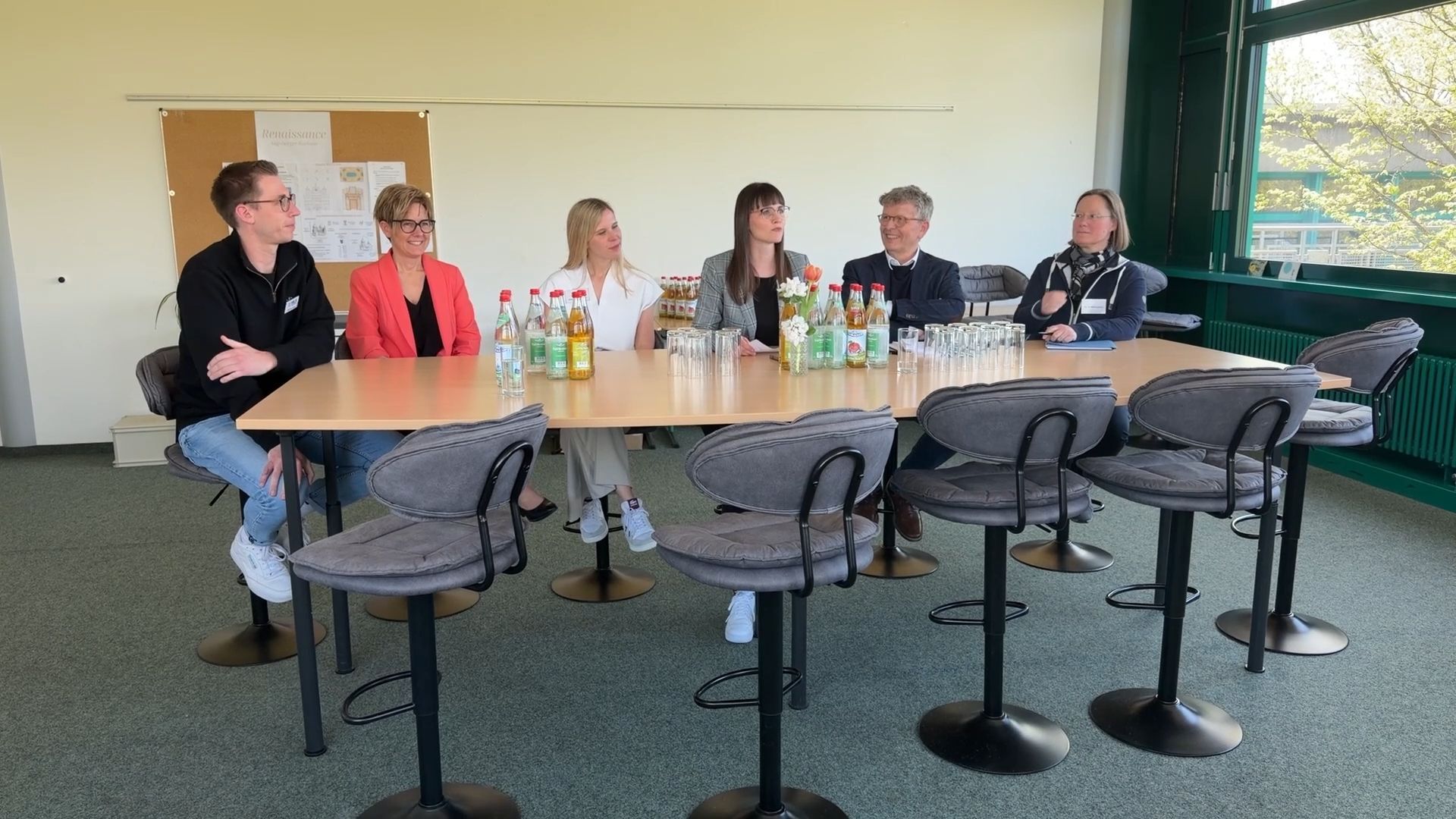 Video: Jurybesuch in der Hans-Leipelt-Schule: FOS/BOS für den Deutschen Schulpreis nominiert