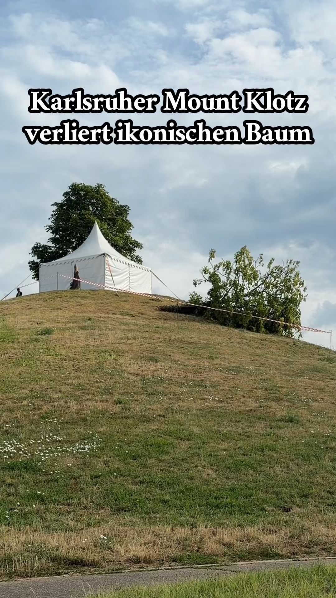 Video: Mount Klotz in Karlsruhe verliert bei dem Unwetter einen der ikonischen Bäume