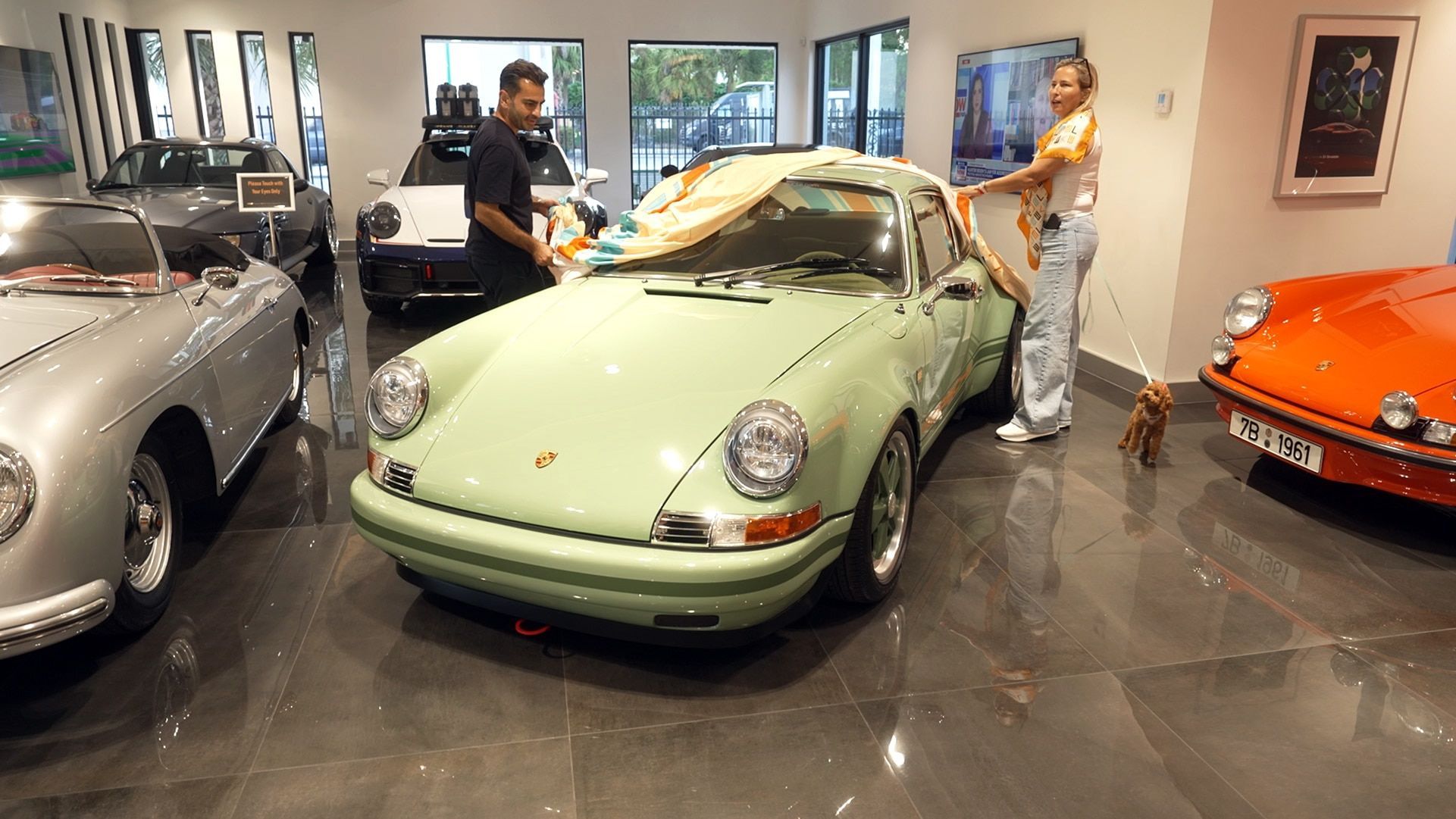 First Insights into "Mission Supercar - With Hamid Around the World"