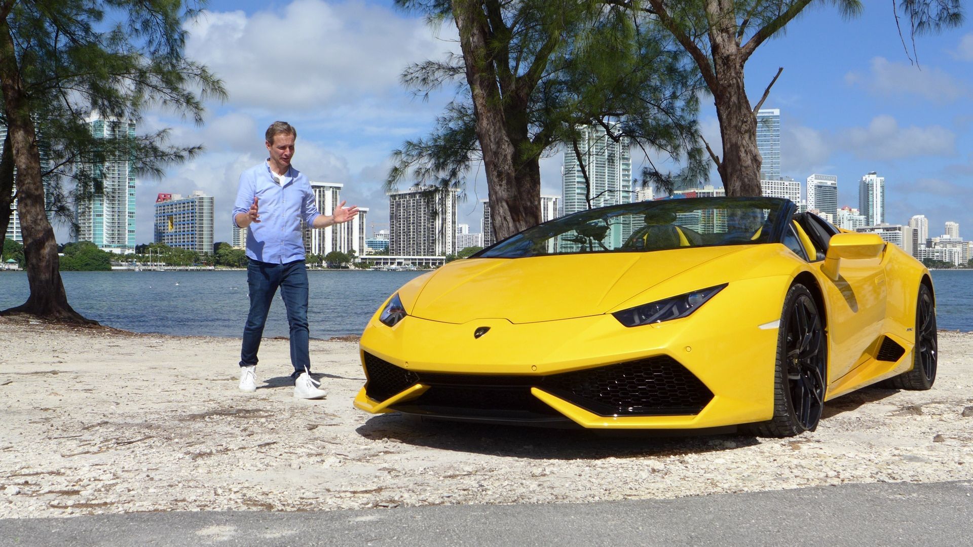 The new Lamborghini Huracán Spyder (Episode 353)