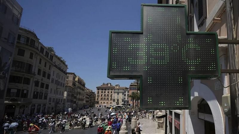 Zahl der Notfälle steigt: Behörden geben europaweit Hitzewarnungen der Stufe Rot