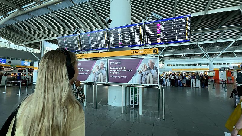 Record traffic despite aircraft shortage: Consequences for airlines and passengers