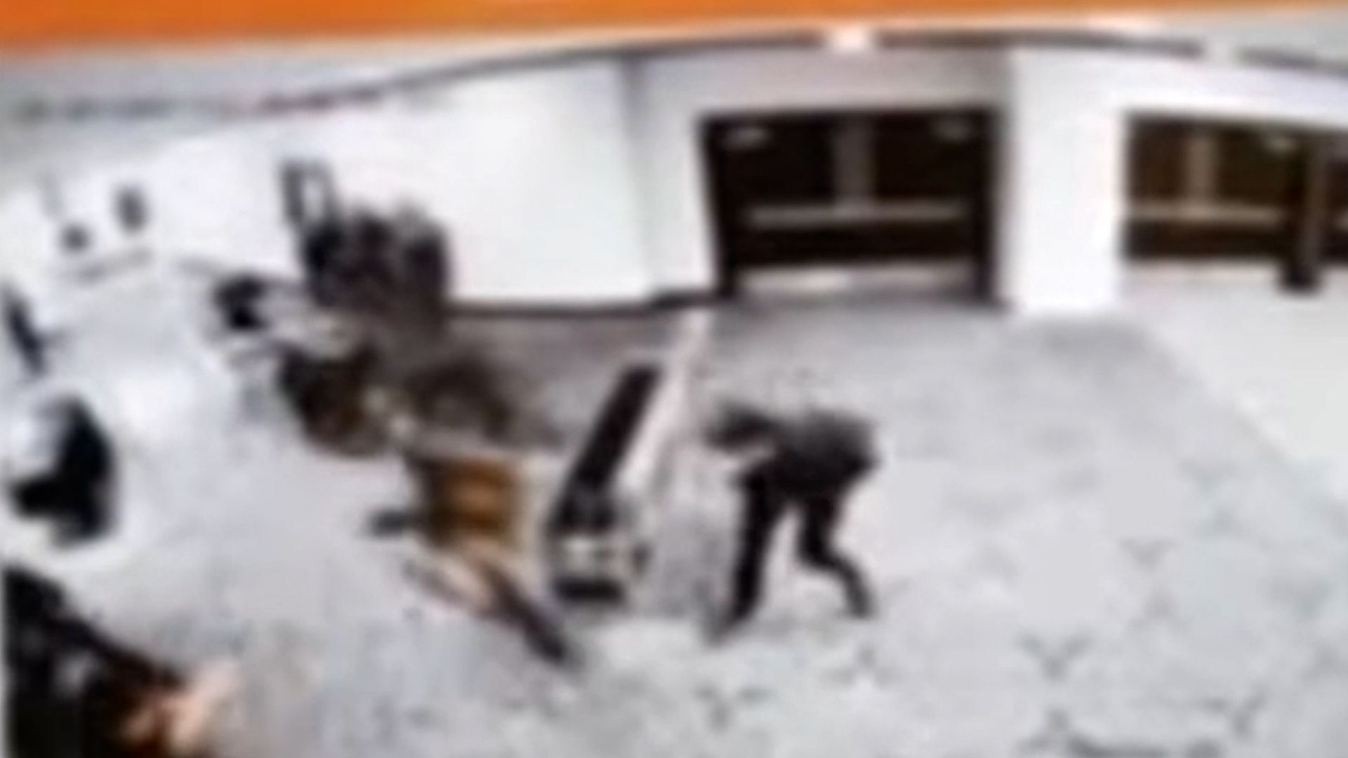 Präsident in Sicherheit: Videoaufnahmen zeigen Schützen bei Trump-Gala