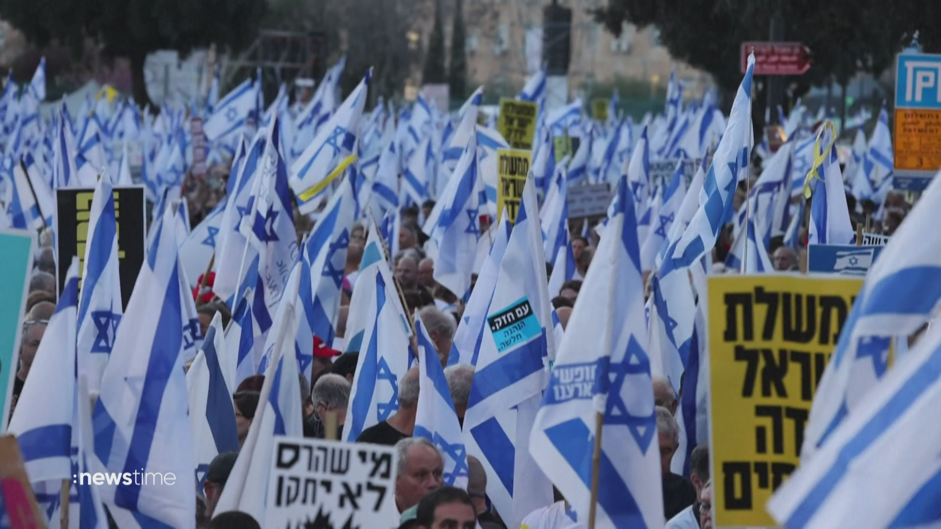 Größte Demo in Israel seit Gaza-Krieg: Netanjahus Regierung soll zurücktreten