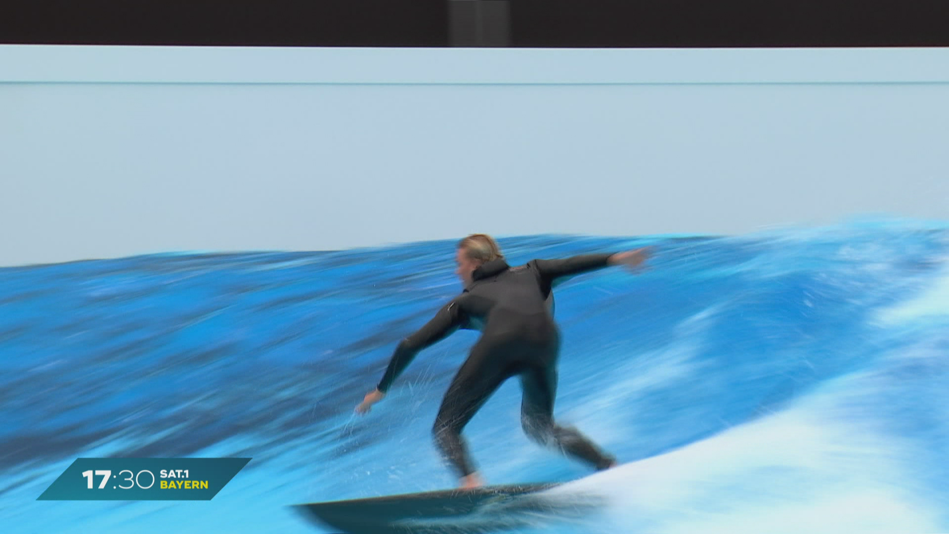 Wellenreiten in Bayern: Surfpark Hallbergmoos vor Start