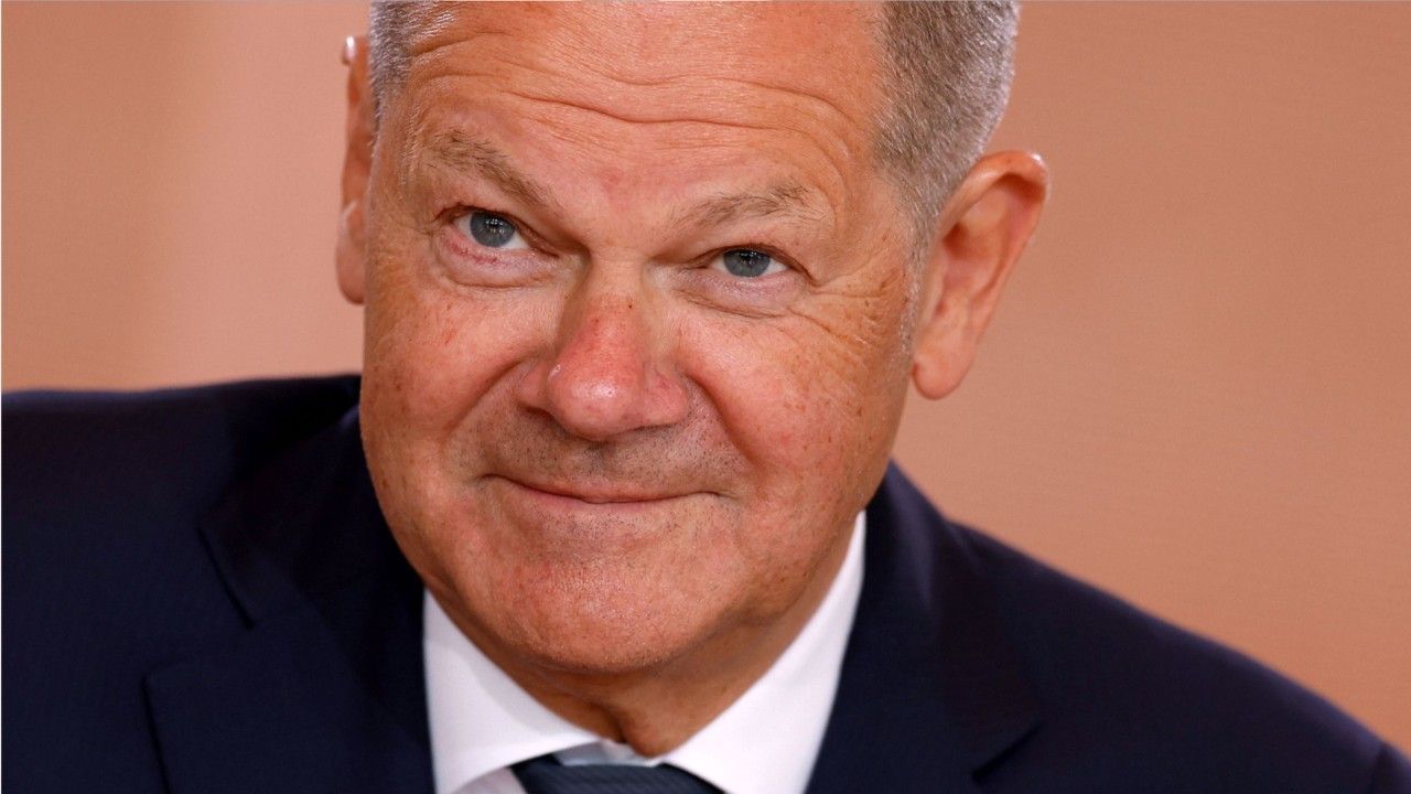 Scholz begründet Waffen-Entscheidung für Ukraine