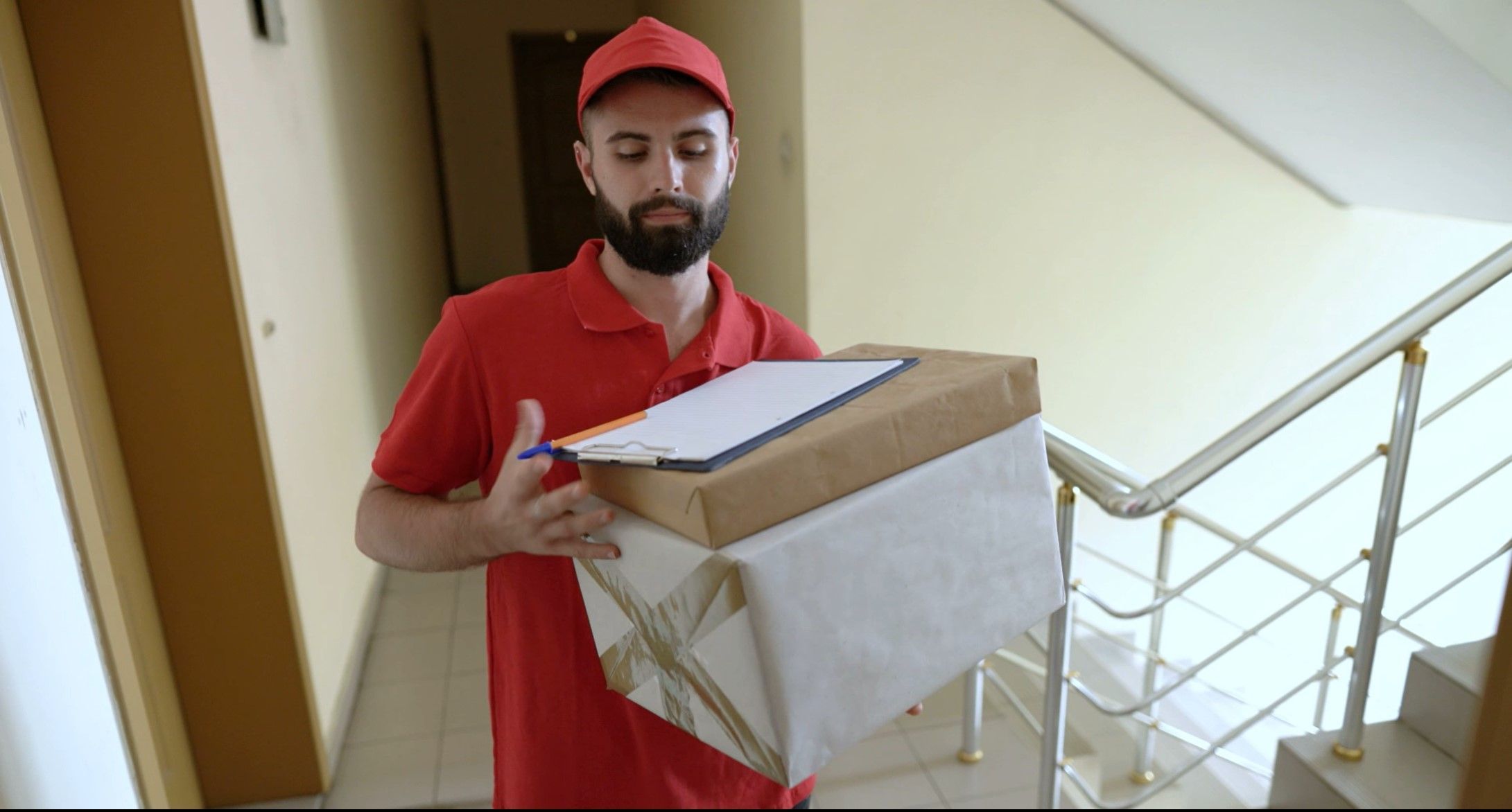 Paket-Betrug per Nachnahme: So schützt man sich