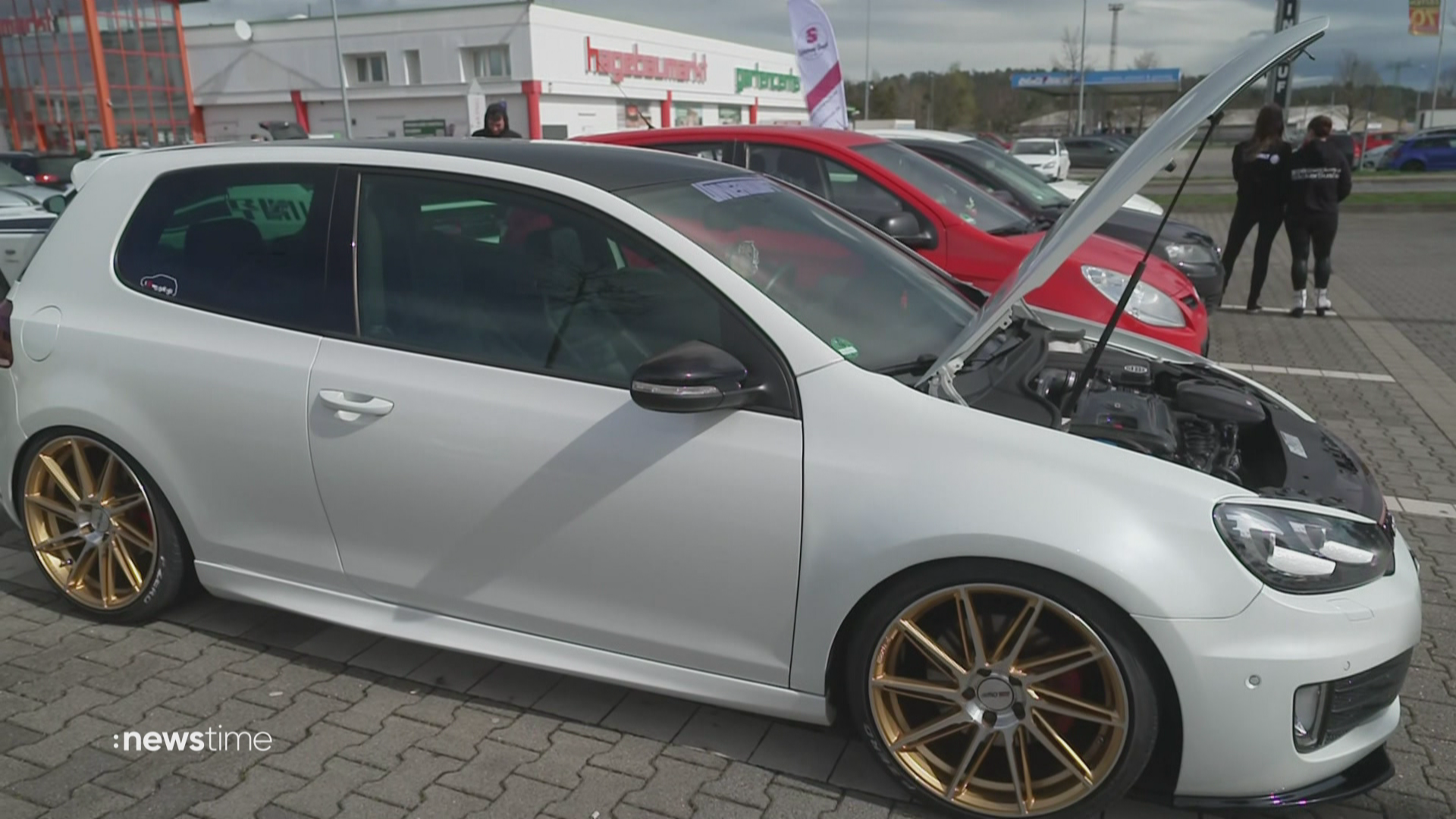 "Carfriday" statt Karfreitag: Tuning-Szene eröffnet PS-Saison