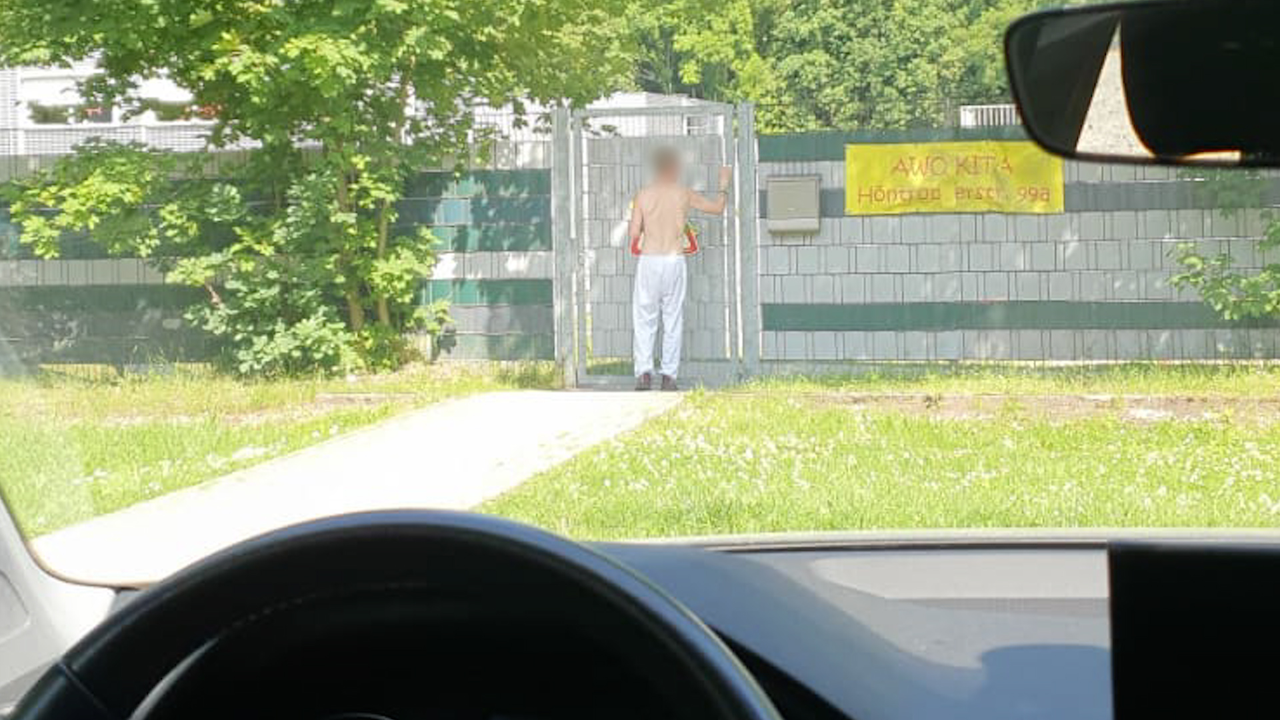 Video: Angst vor Fremdem: Eltern fordern mehr Schutz für Kita