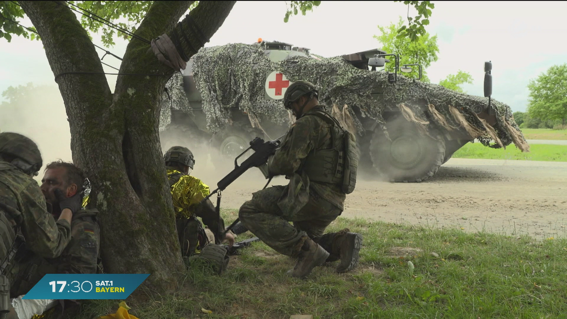 Video: Größte Sanitätsübung in Bayern: Bundeswehr trainiert in Feldkirchen