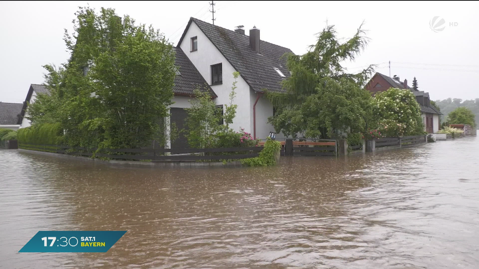 Video: Nach Flutkatastrophe 2024: Bayern wartet weiter auf zugesicherte Hilfsgelder