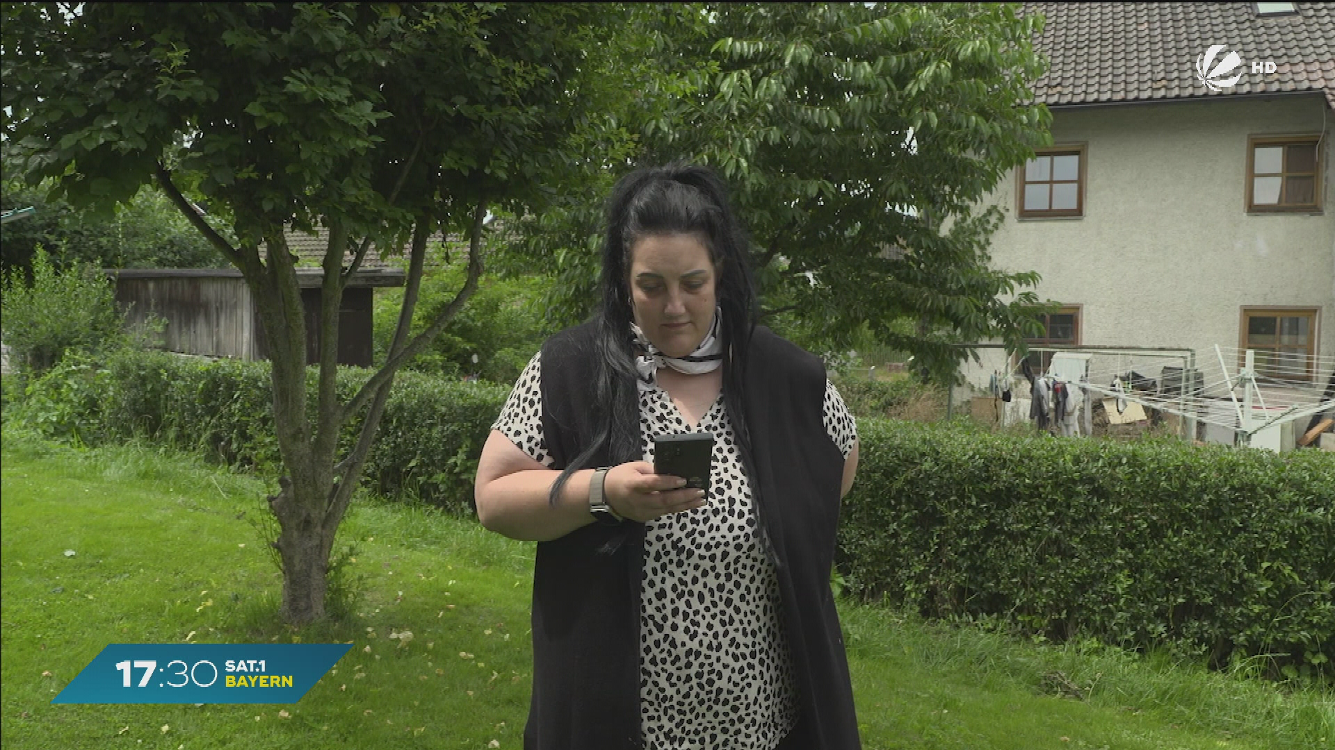 Video: Dreifachmord in Zwiesel: Nachbarin wehrt sich gegen Hass im Netz
