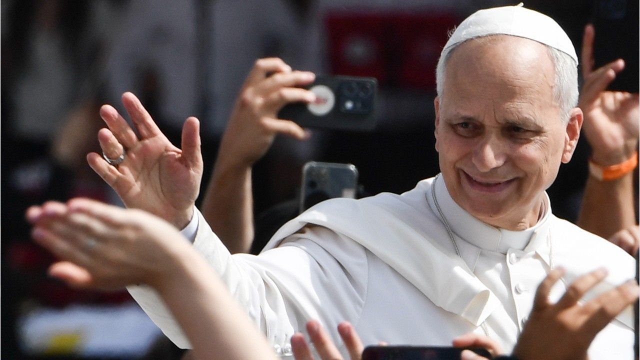 Rom: Papst Leo XIV. bei Weltjugendmesse