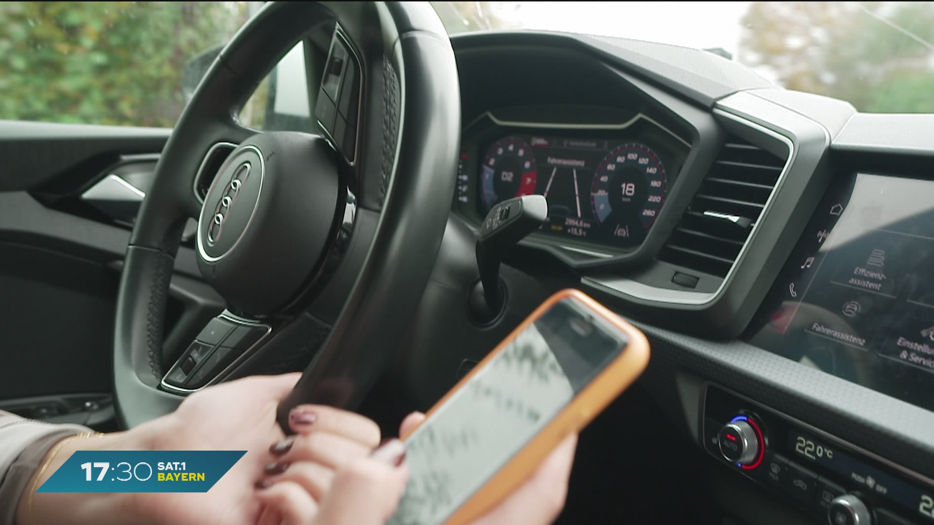 Video: On Tour! Gefährliche Ablenkungen im Auto vermeiden