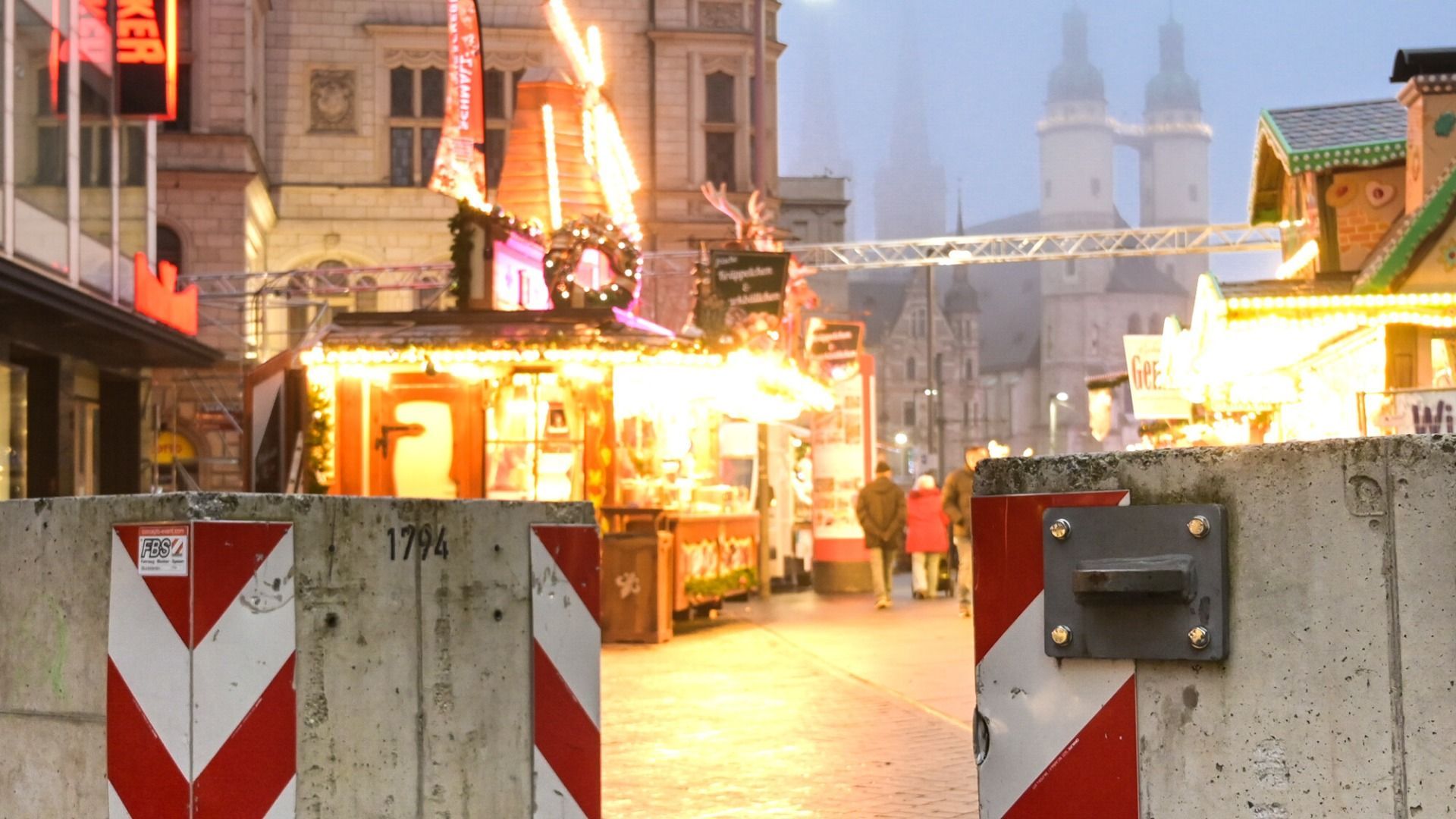 Video: Teure Weihnachtsmarkt-Sicherheitskonzepte