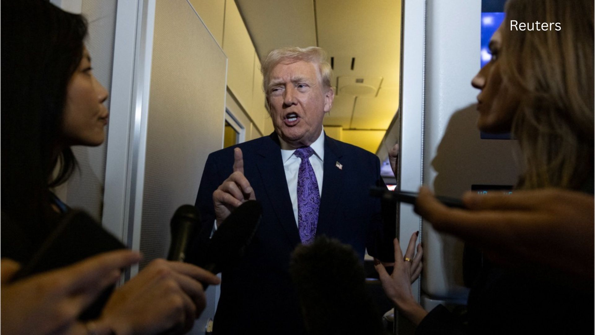 Trump prahlt – und attackiert Reporterinnen