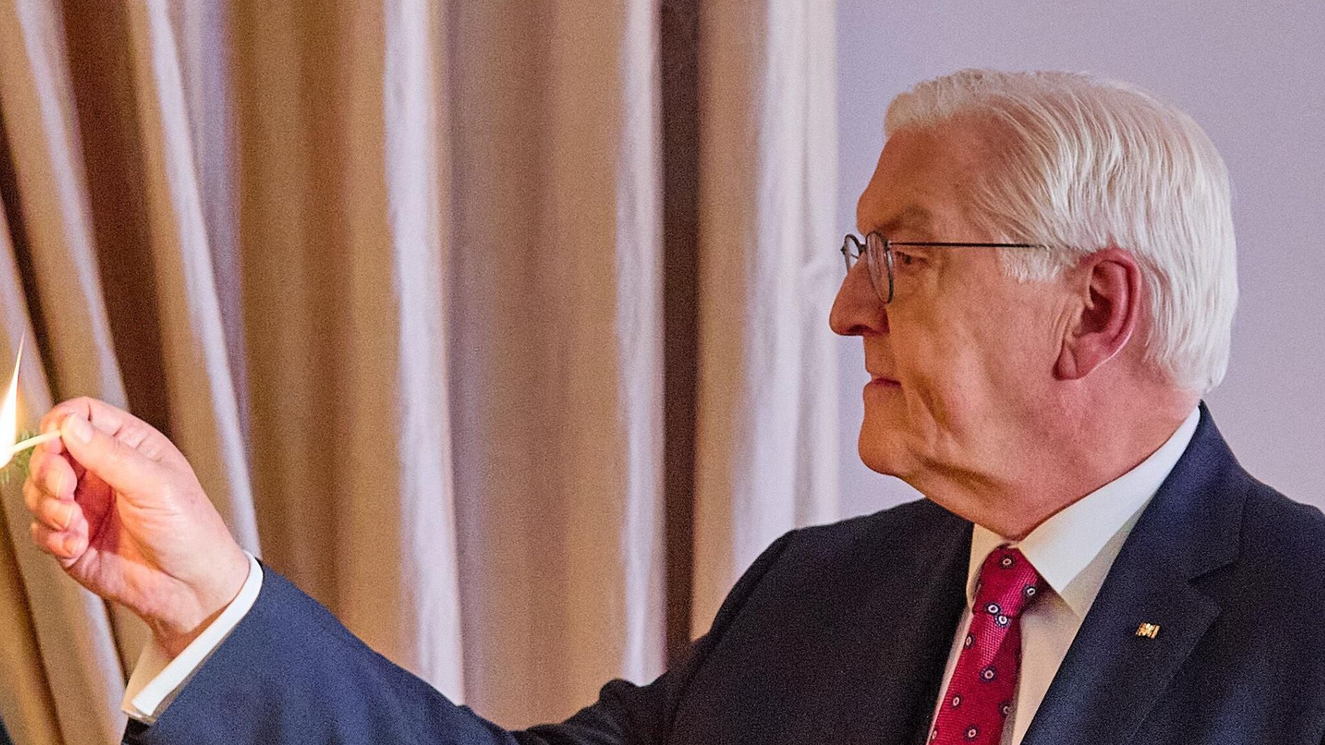 Video: Das wünschen sich Politiker zu Weihnachten