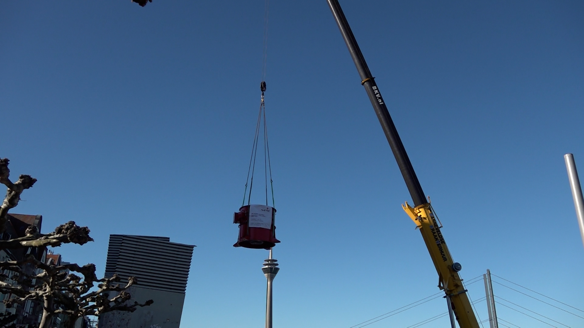 Video: Ventilatoren-Austausch im Rheinufertunnel