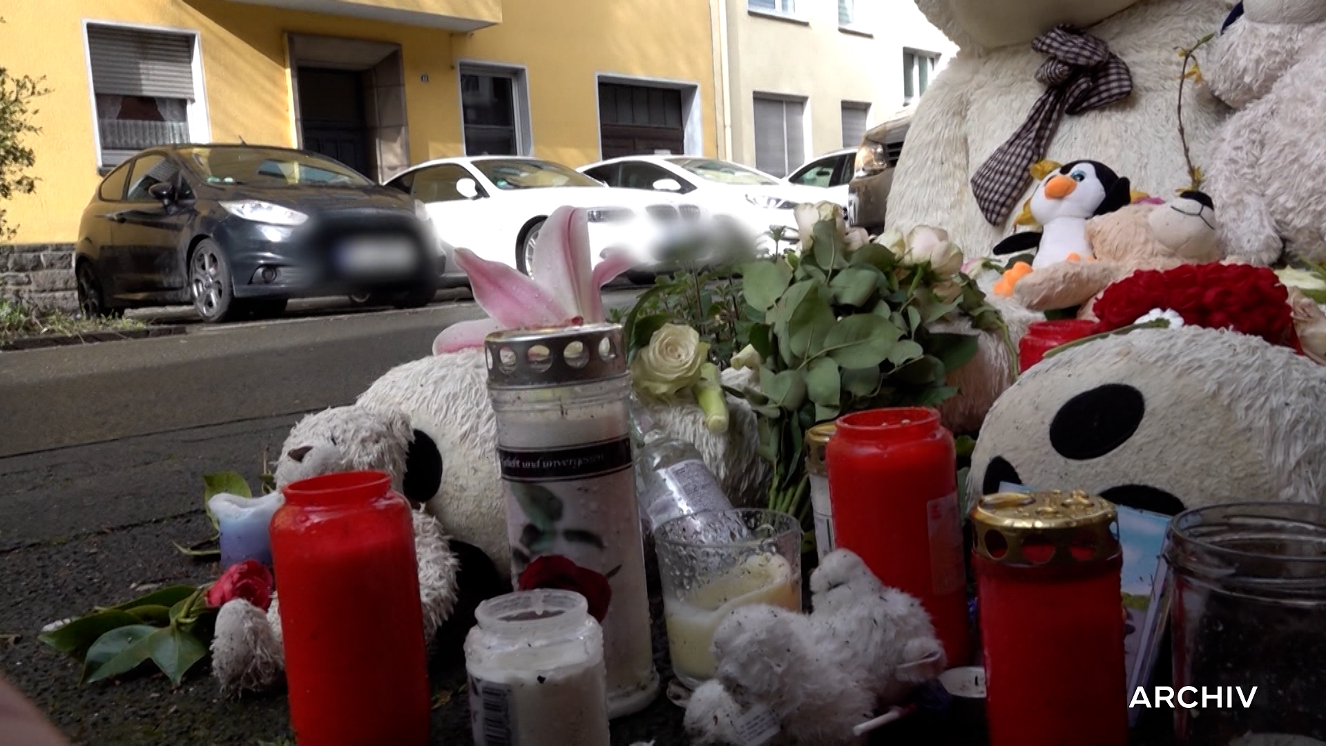 Video: Tödliche Attacke in Witten: Ehefrau und Tochter außer Lebensgefahr