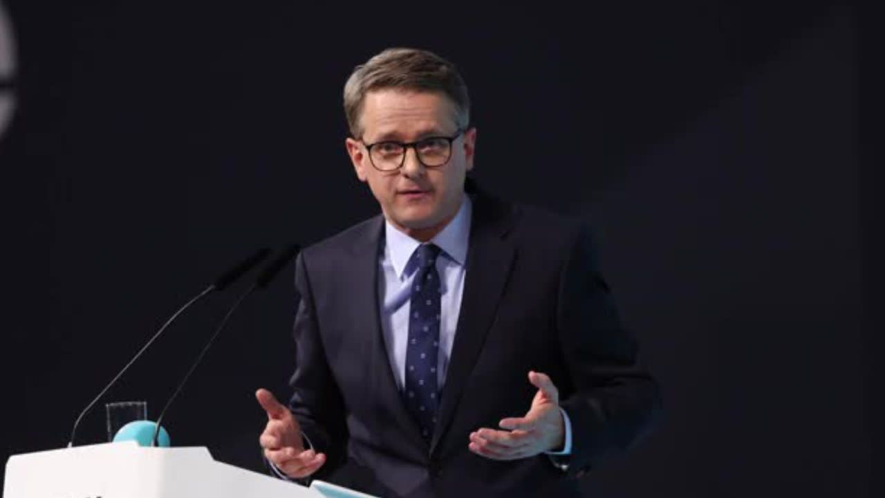 Video: Teilzeit-Vorschlag: Linnemann übt Kritik
