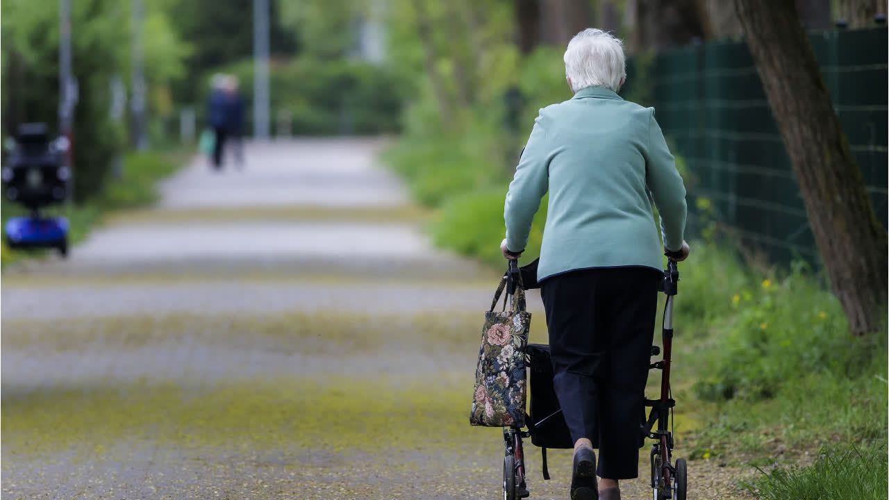 Video: Milliardenkosten: Rentnerzahl auf Rekordhoch