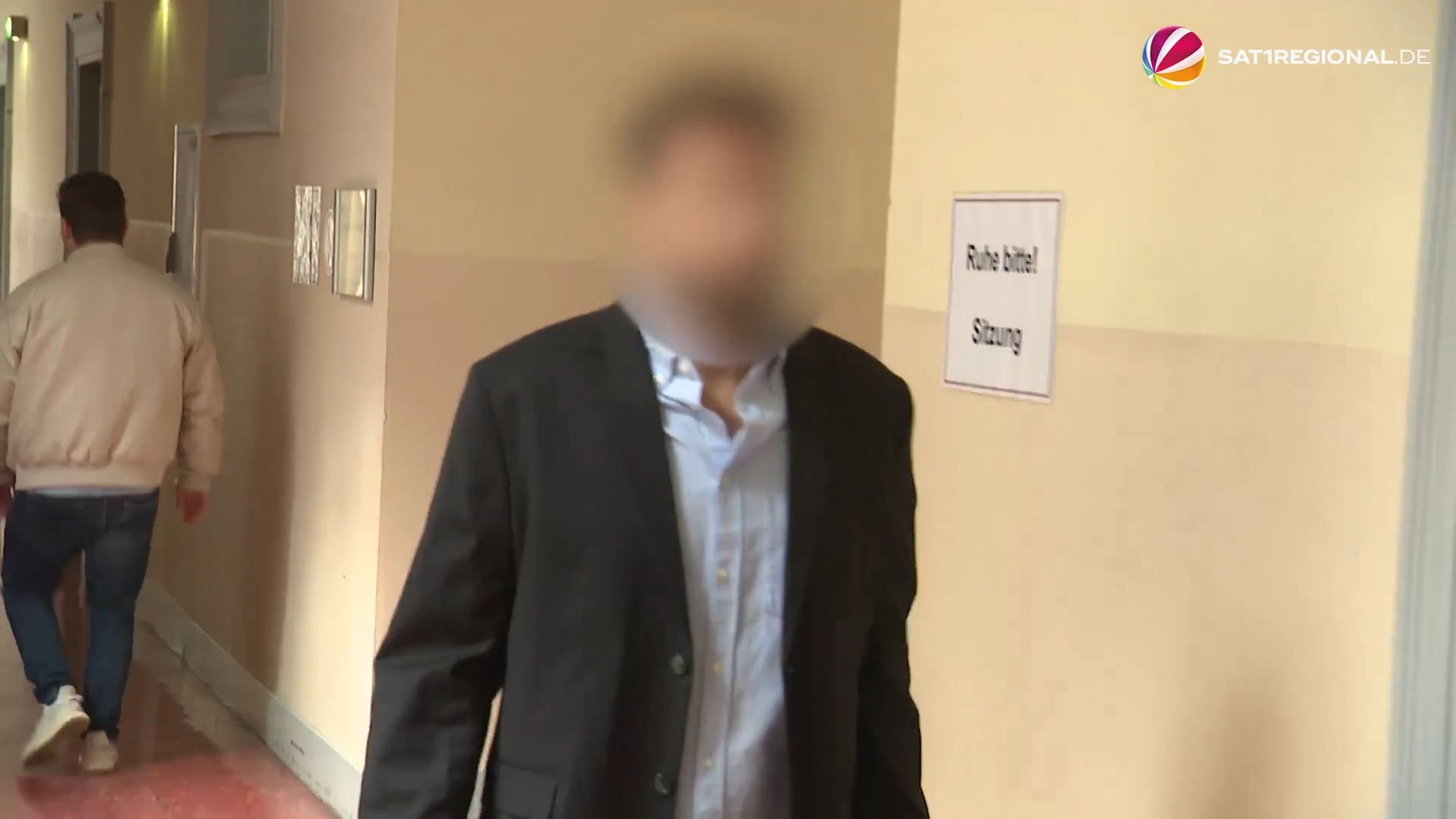 Video: "Wir gehen zu eurer Mutter": Mutmaßlicher Block-Entführer sagt aus
