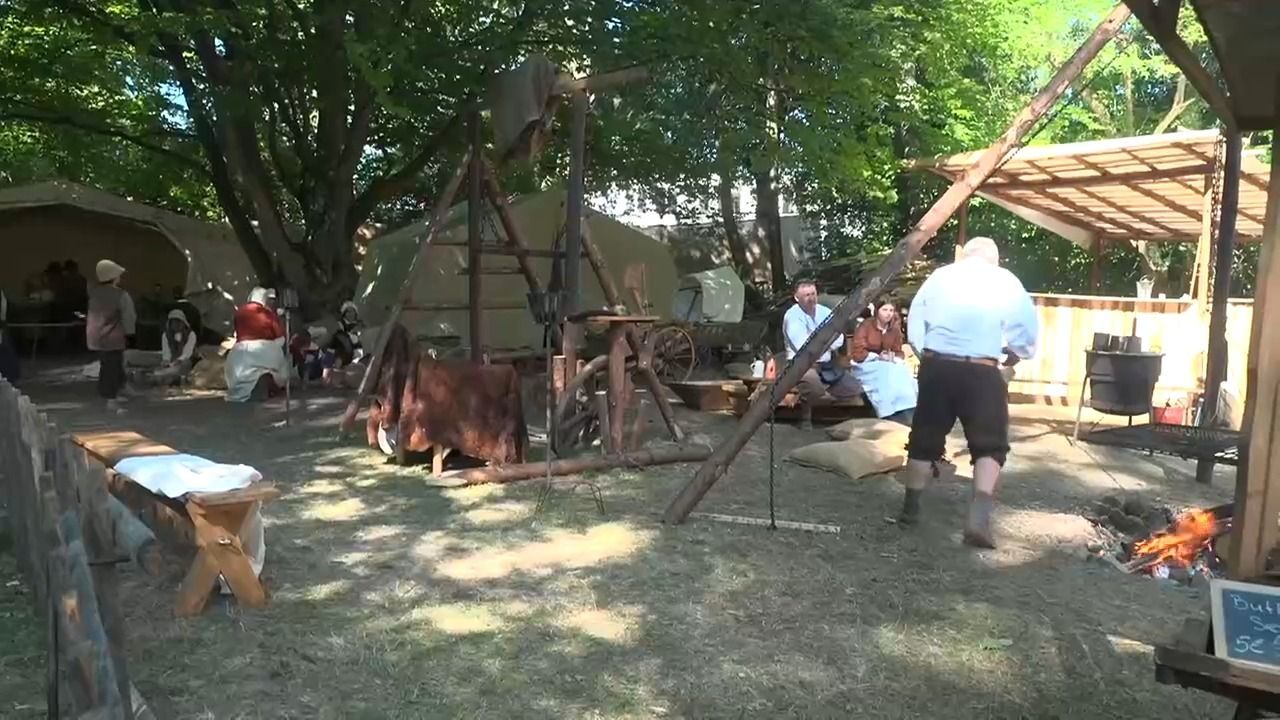 Video: Zeitreise ins Jahr 1630: Wallenstein-Festspiele in Memmingen