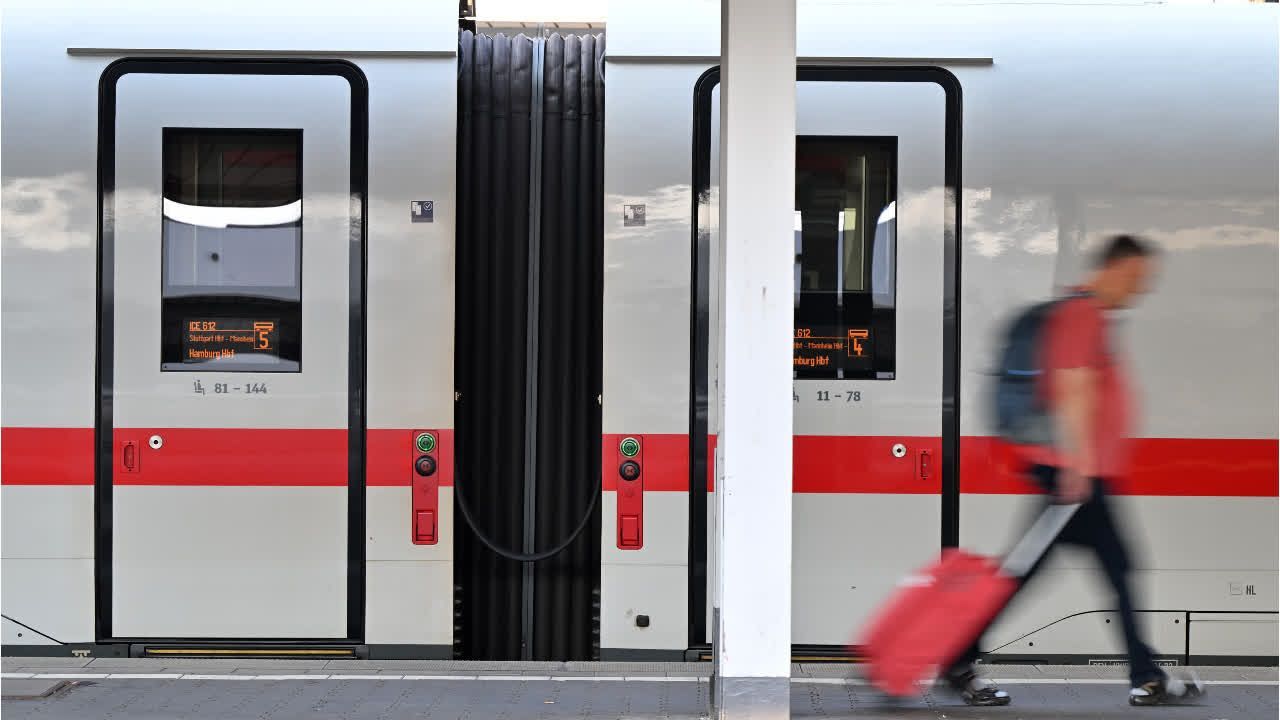 Video: Bericht: Bahn erstmals seit Jahren im Plus