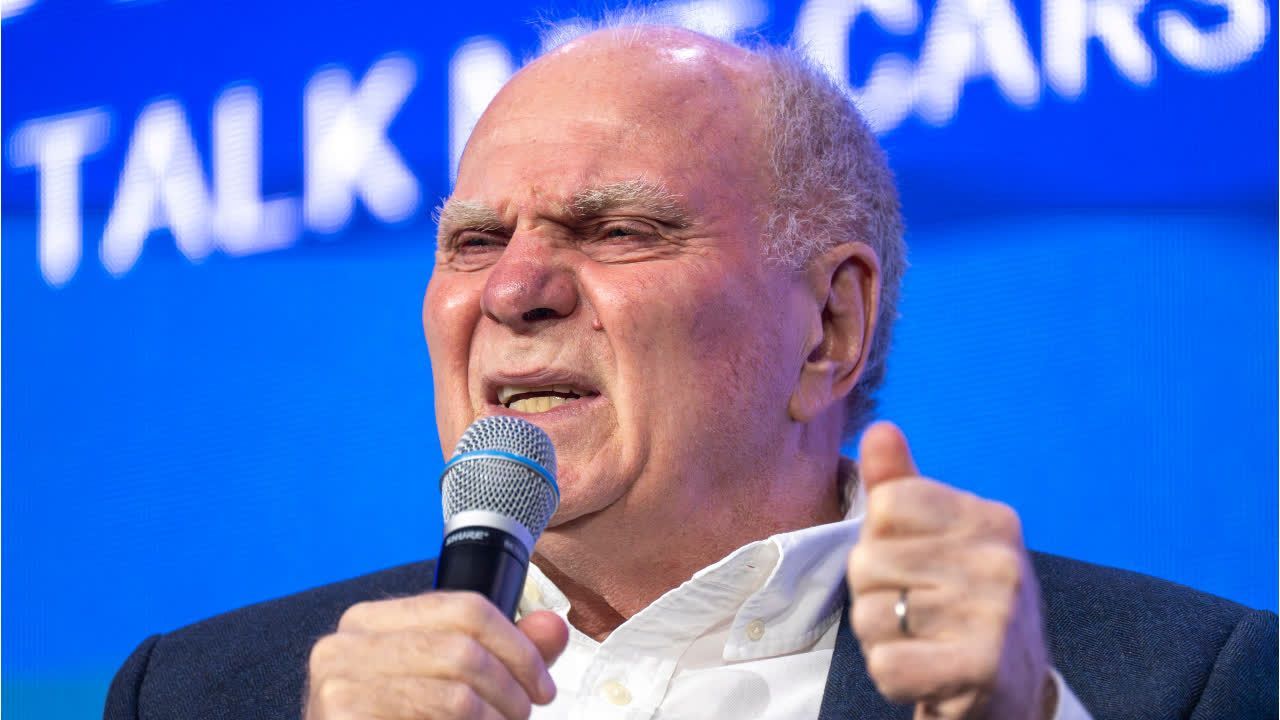 Video: Hoeneß begrüßt WM-Boykottdrohung