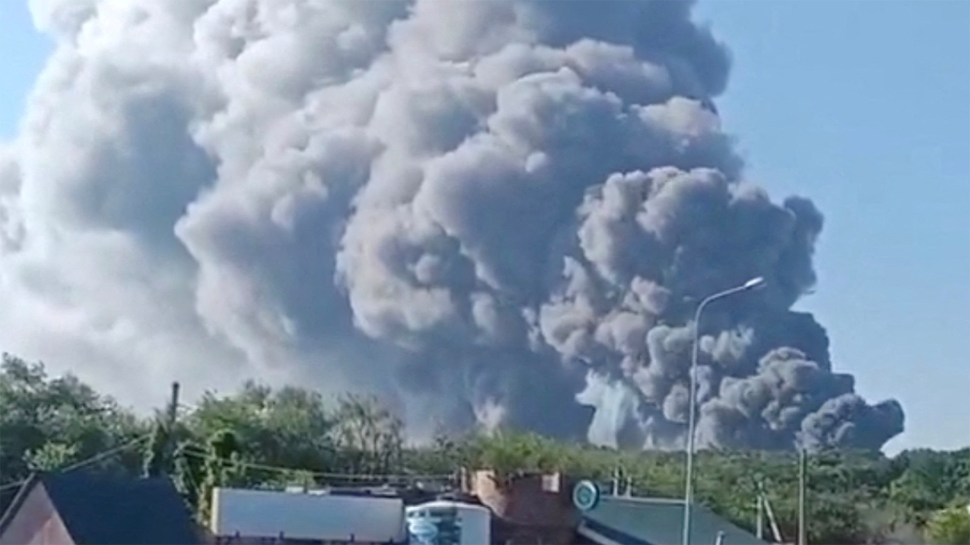 Video: Deshalb greift die Ukraine Wildberries an