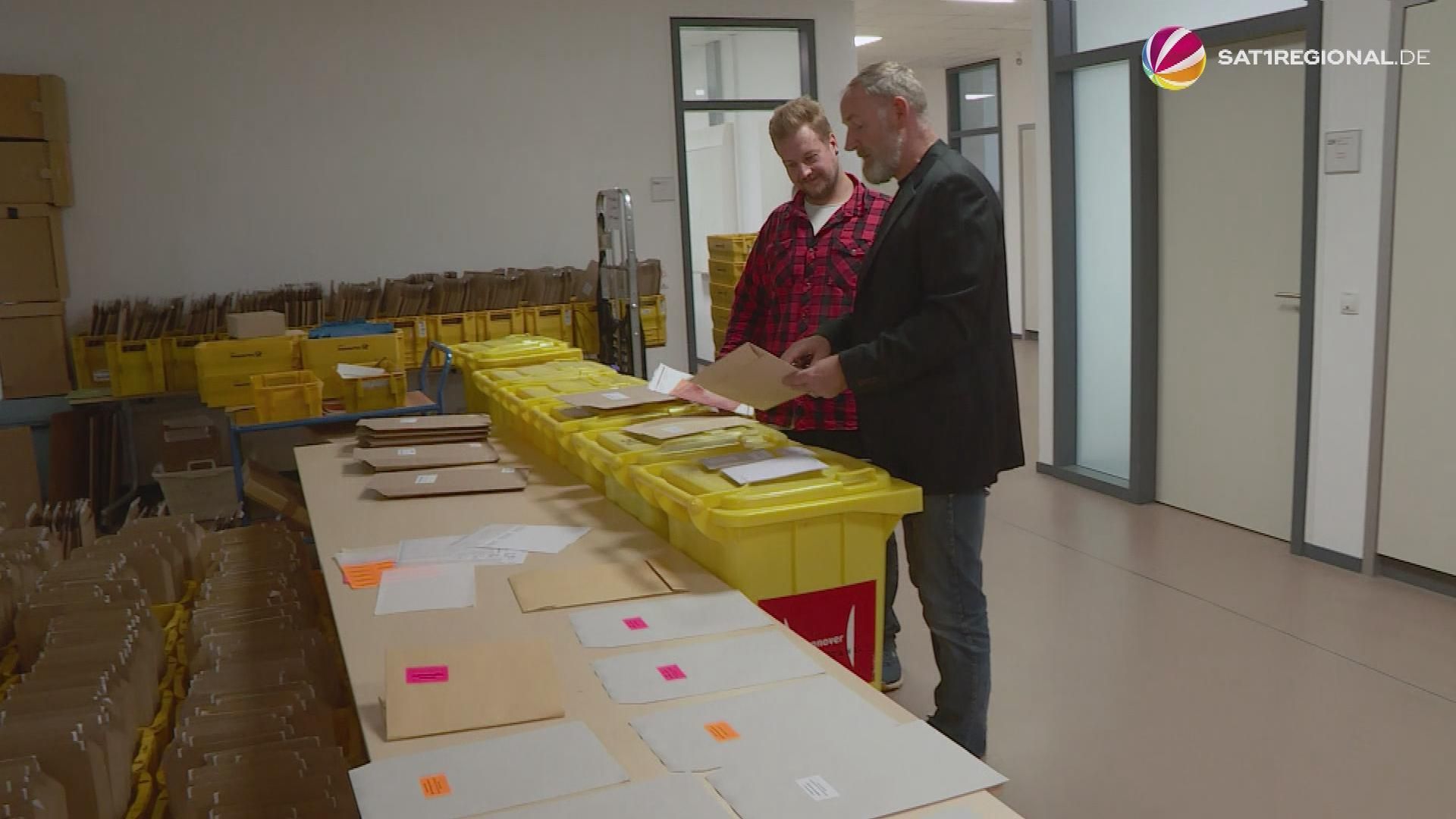 Video: Kommunalwahl: Zahlreiche Wahlhelfer in Niedersachsen gesucht