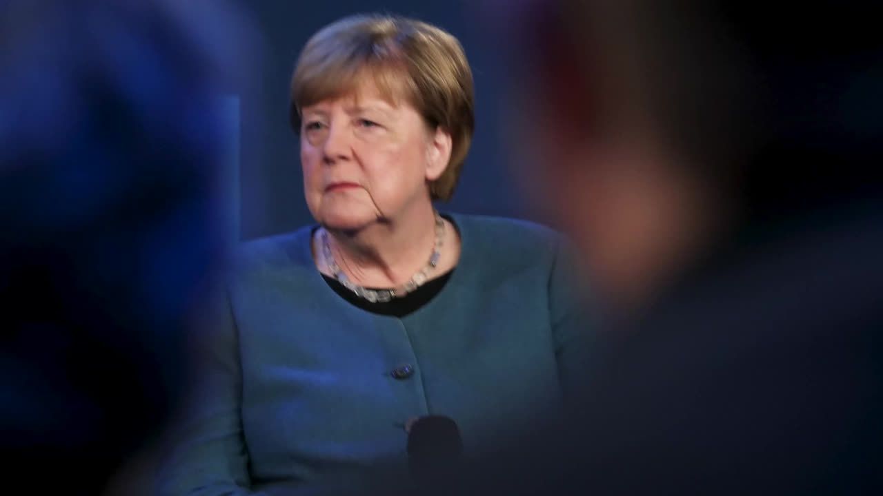Video: Merkel mit deutlicher AfD-Warnung